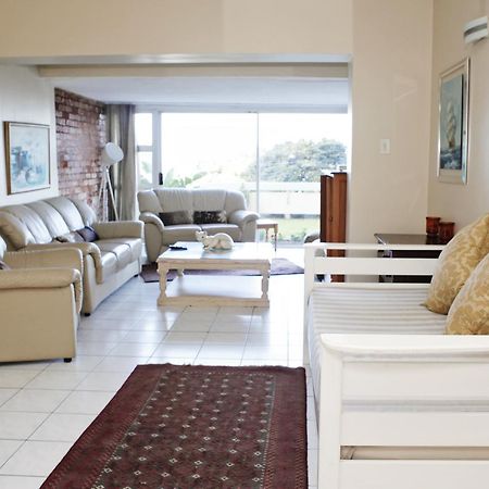 17 Stella Maris Seaside @ Van'S Amanzimtoti Exterior foto