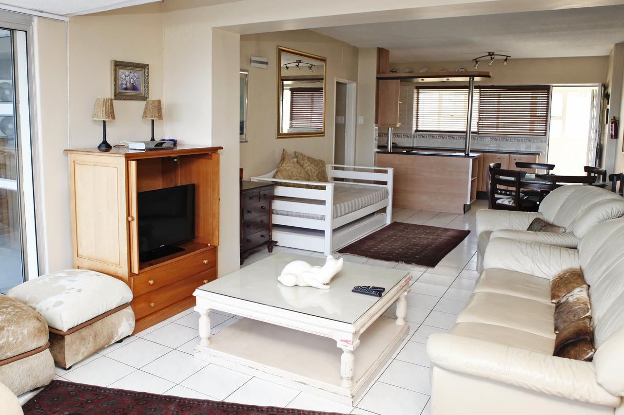 17 Stella Maris Seaside @ Van'S Amanzimtoti Exterior foto
