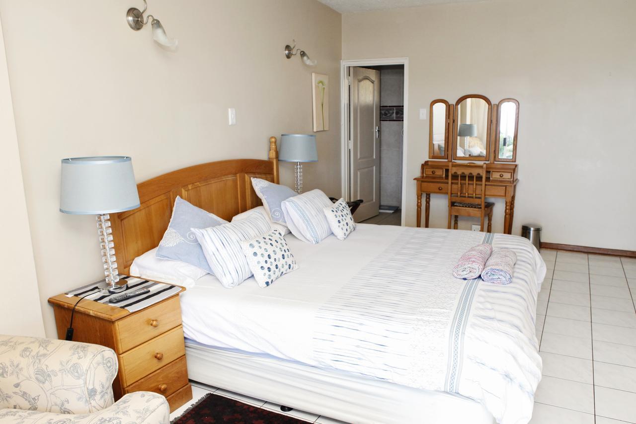 17 Stella Maris Seaside @ Van'S Amanzimtoti Exterior foto