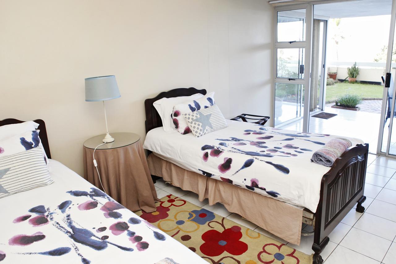 17 Stella Maris Seaside @ Van'S Amanzimtoti Exterior foto