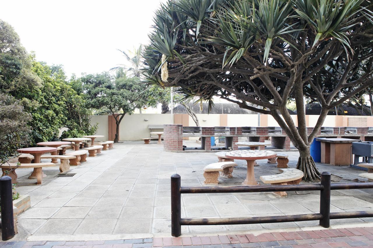 17 Stella Maris Seaside @ Van'S Amanzimtoti Exterior foto