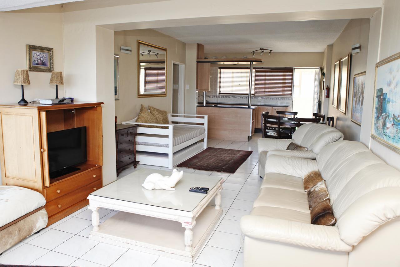 17 Stella Maris Seaside @ Van'S Amanzimtoti Exterior foto